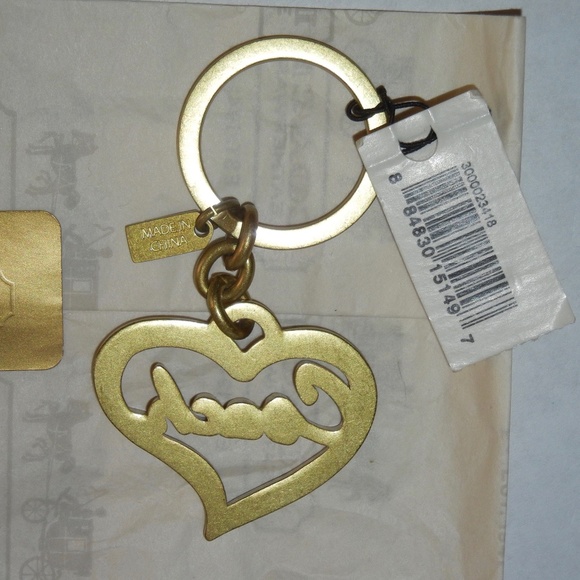 *Vintage* NWT Coach Brass Script Branded Heart Keychain 92069 - Picture 2 of 2